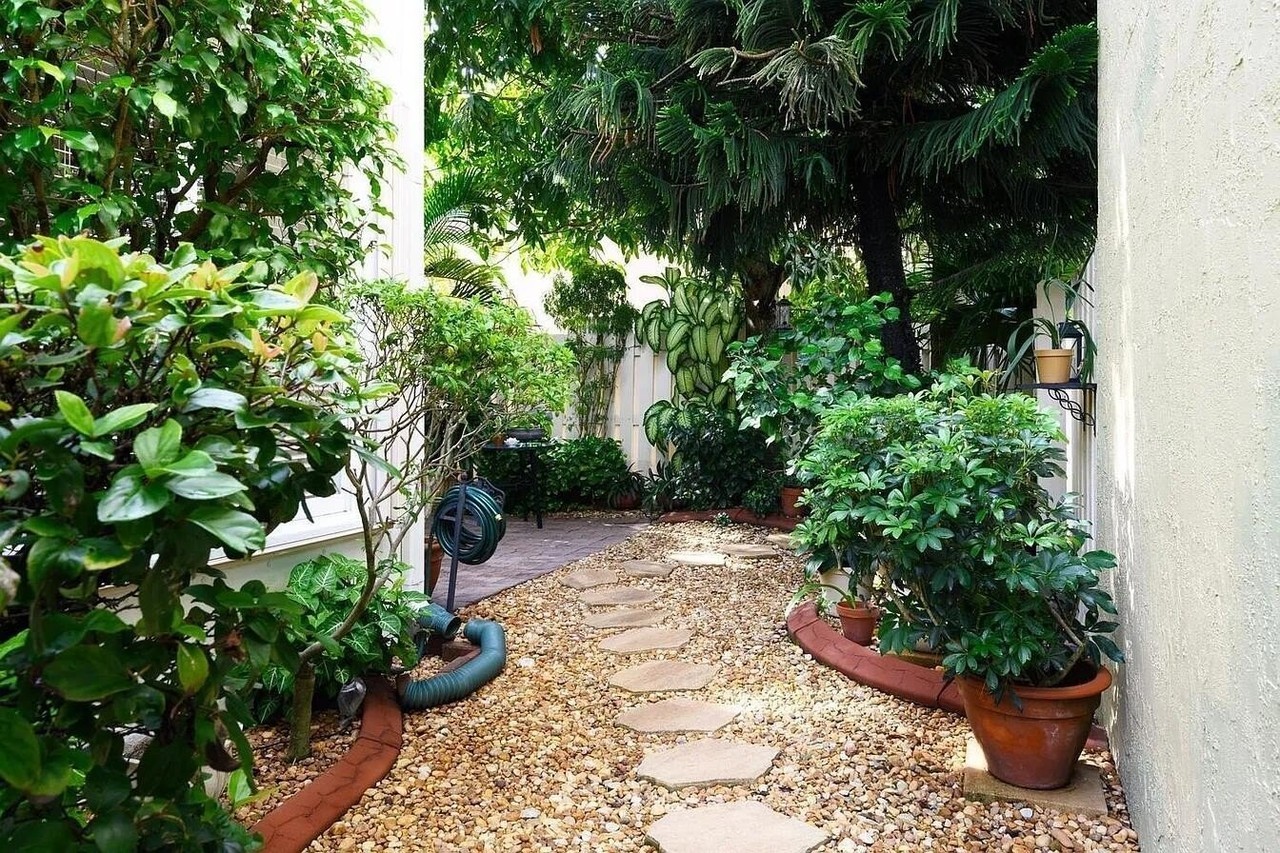 4156 Meade Way - Photo 6 of 40