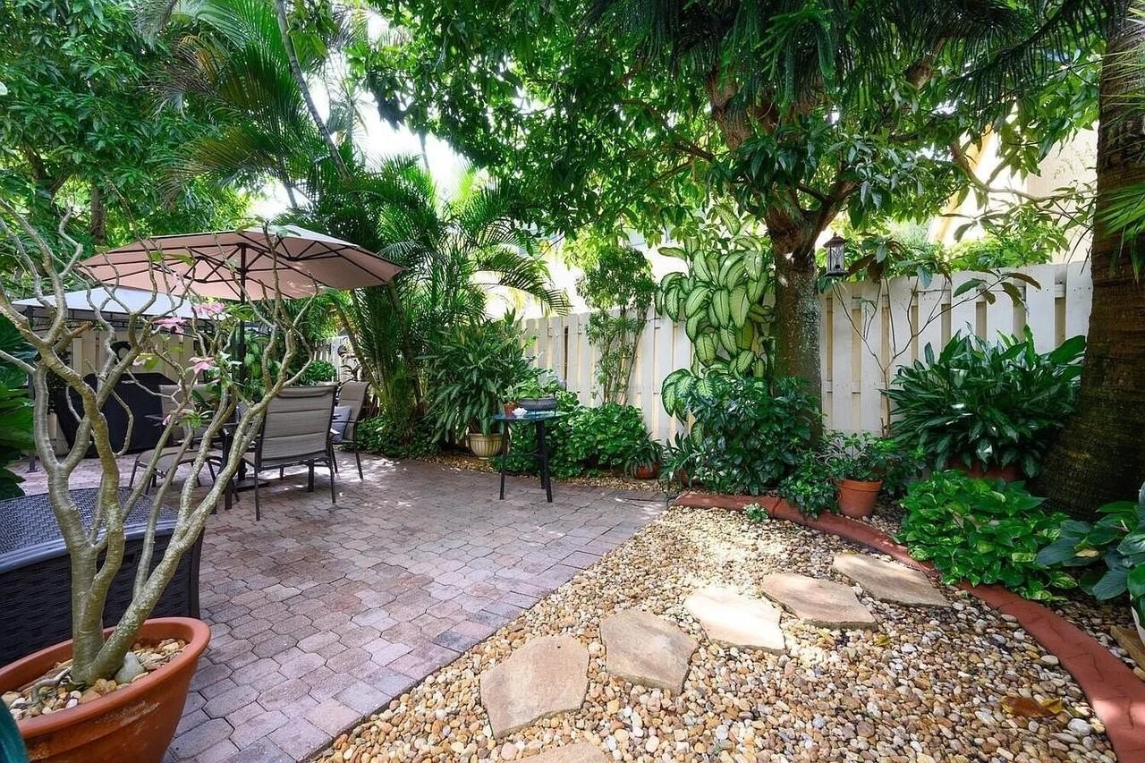 4156 Meade Way - Photo 7 of 40