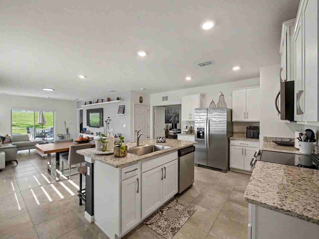 11014 Sw Vasari Way - Photo 3 of 33