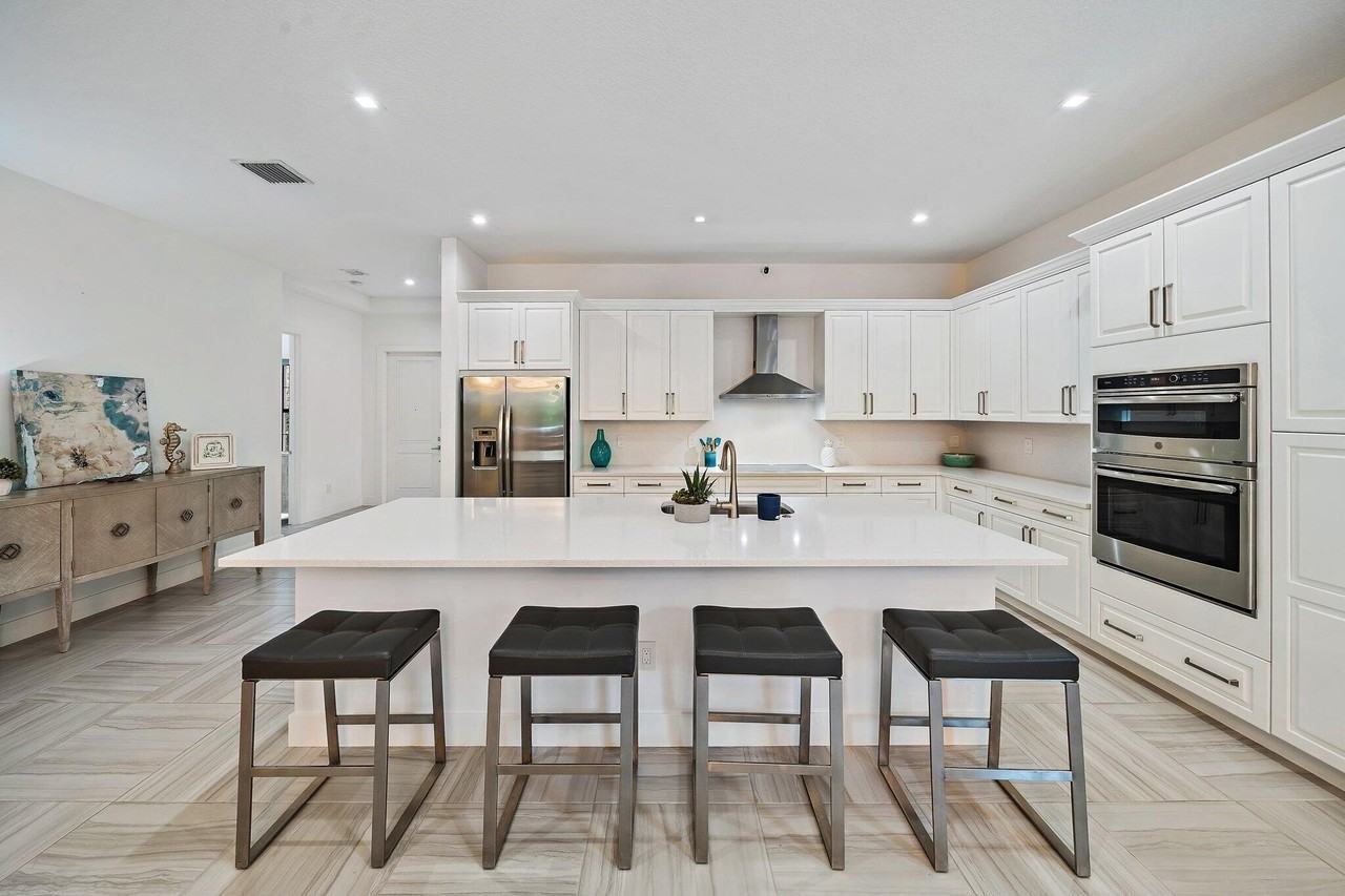 2938 Gin Berry Way - Photo 4 of 31