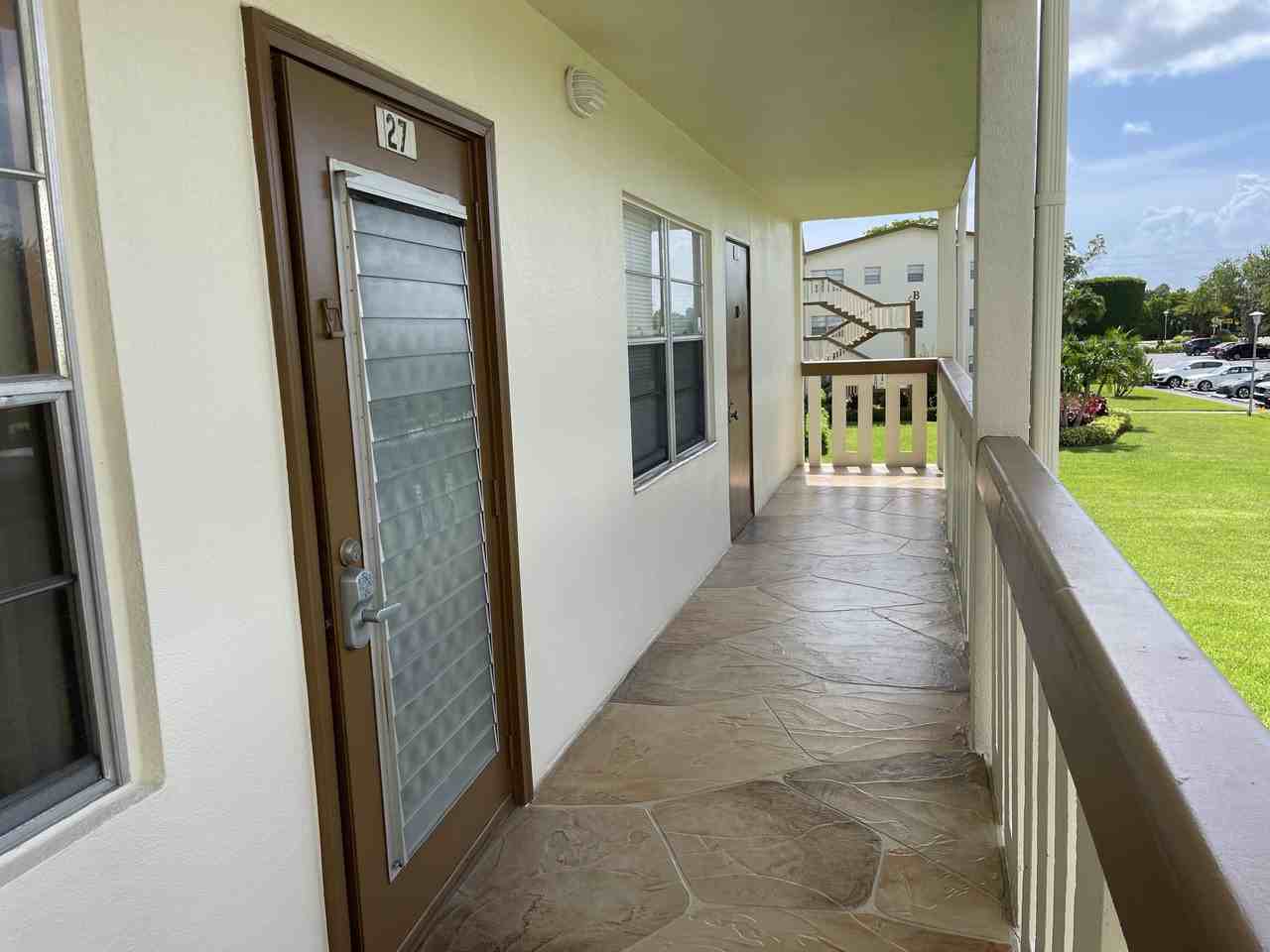 27 Mansfield A - Photo 5 of 48