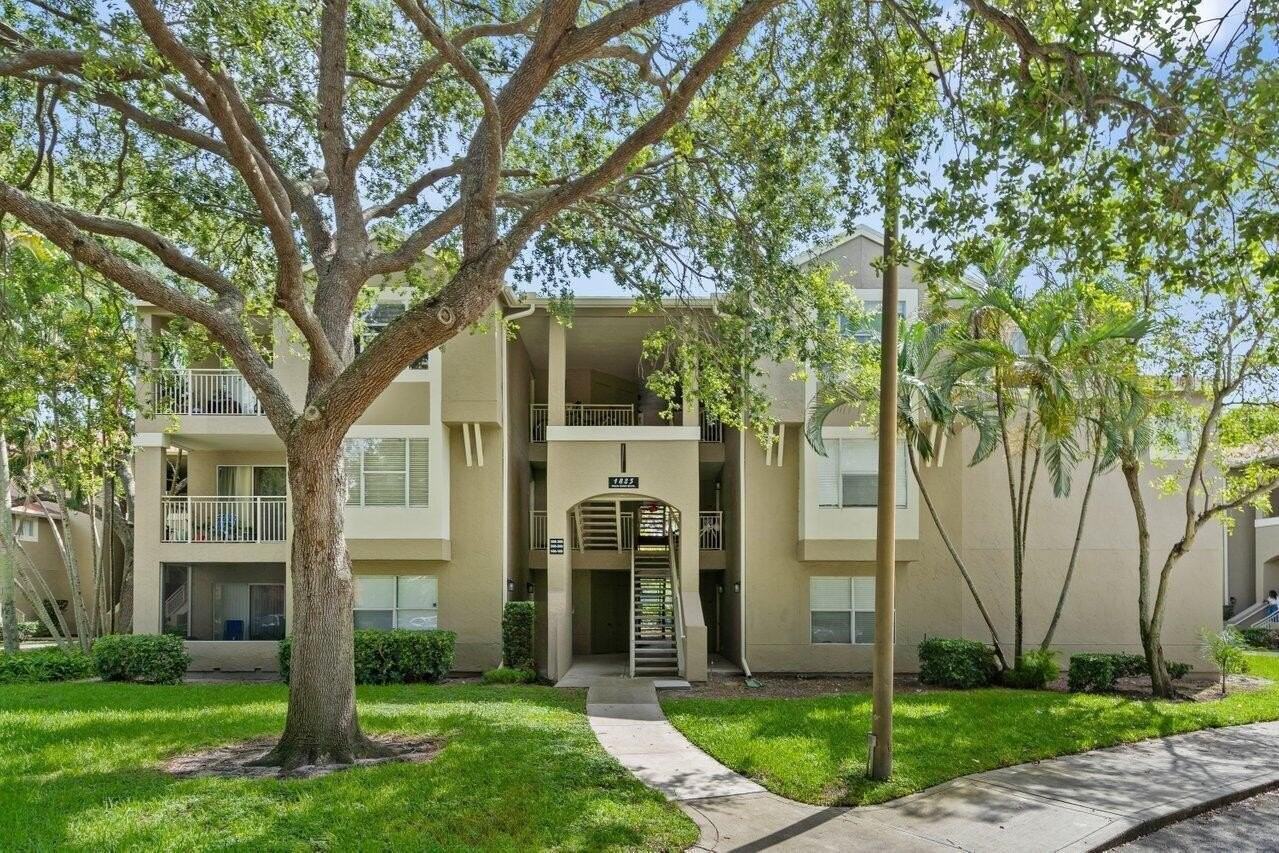 1825 Palm Cove Blvd Apt 103