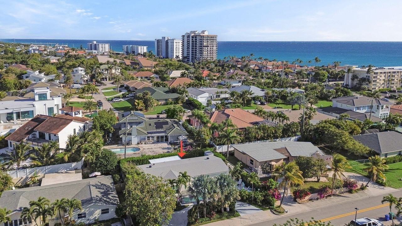 471 Mars Way - Photo 3 of 29