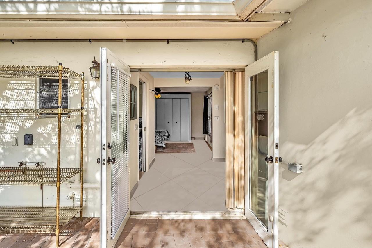 3998 Nw 5th Ave - Photo 5 of 28