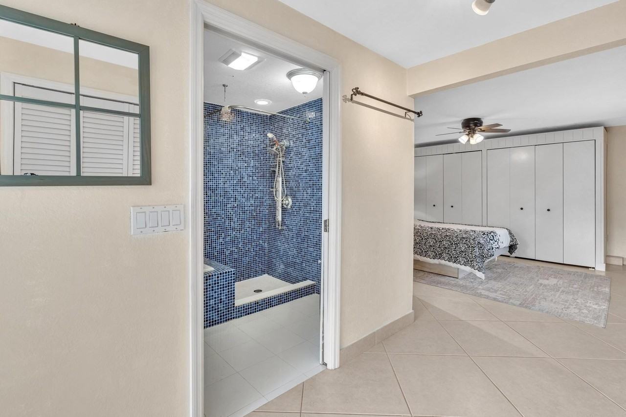 3998 Nw 5th Ave - Photo 7 of 28