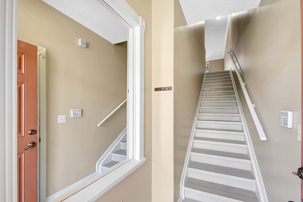 2030 Alta Meadows Ln Apt 1208 - Photo 2 of 34