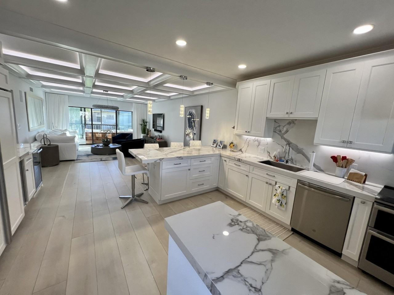 275 Beach Rd #B201 - Photo 4 of 18