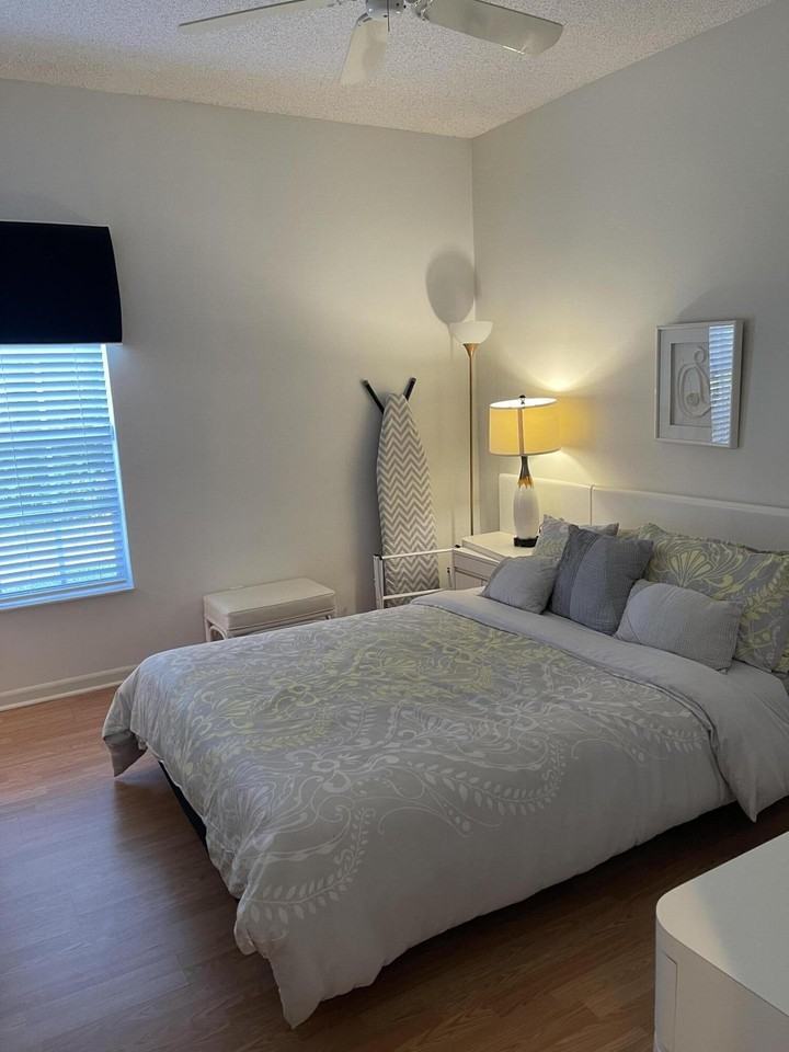 17560 Via Capri - Photo 6 of 21