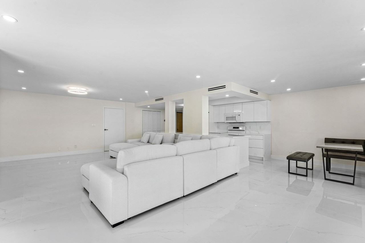 5460 N Ocean Dr Apt 5b - Photo 4 of 50