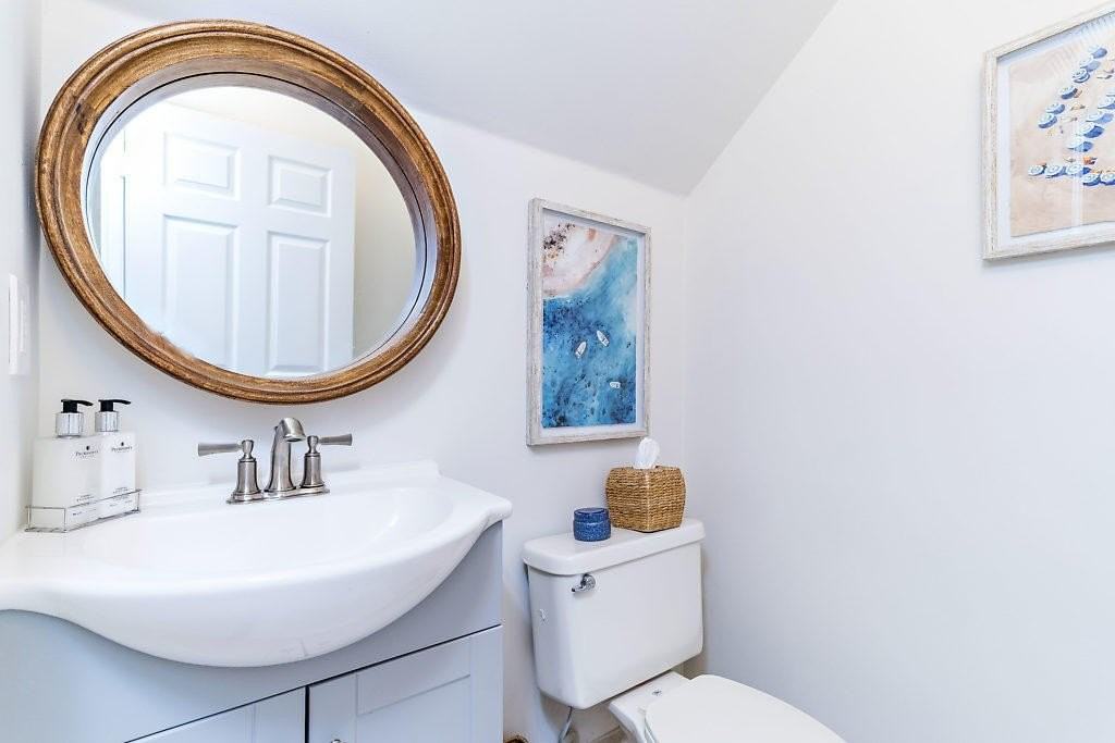 4198 Saint Lukes Ln - Photo 6 of 16