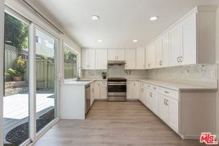 10227 Autumn Leaf Cir - Photo 5 of 8