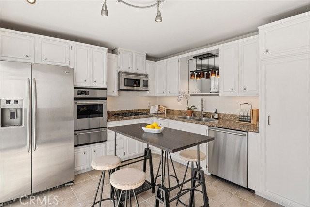 1140 Manhattan Beach Blvd #D - Photo 6 of 8