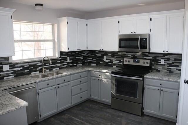 4802 Royal Oak Dr - Photo 5 of 15