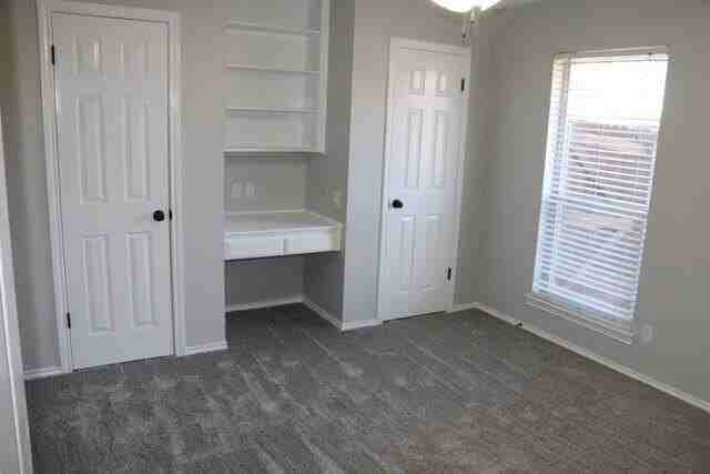 4802 Royal Oak Dr - Photo 6 of 15