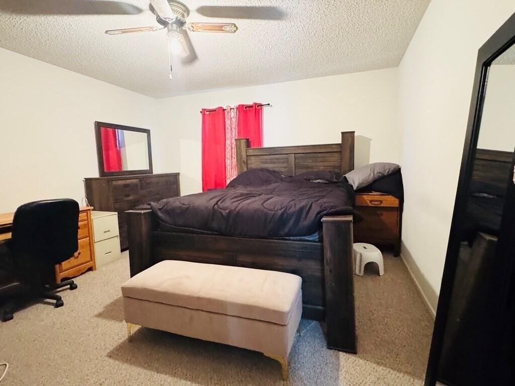 1126 Cyndi Ln - Photo 5 of 11