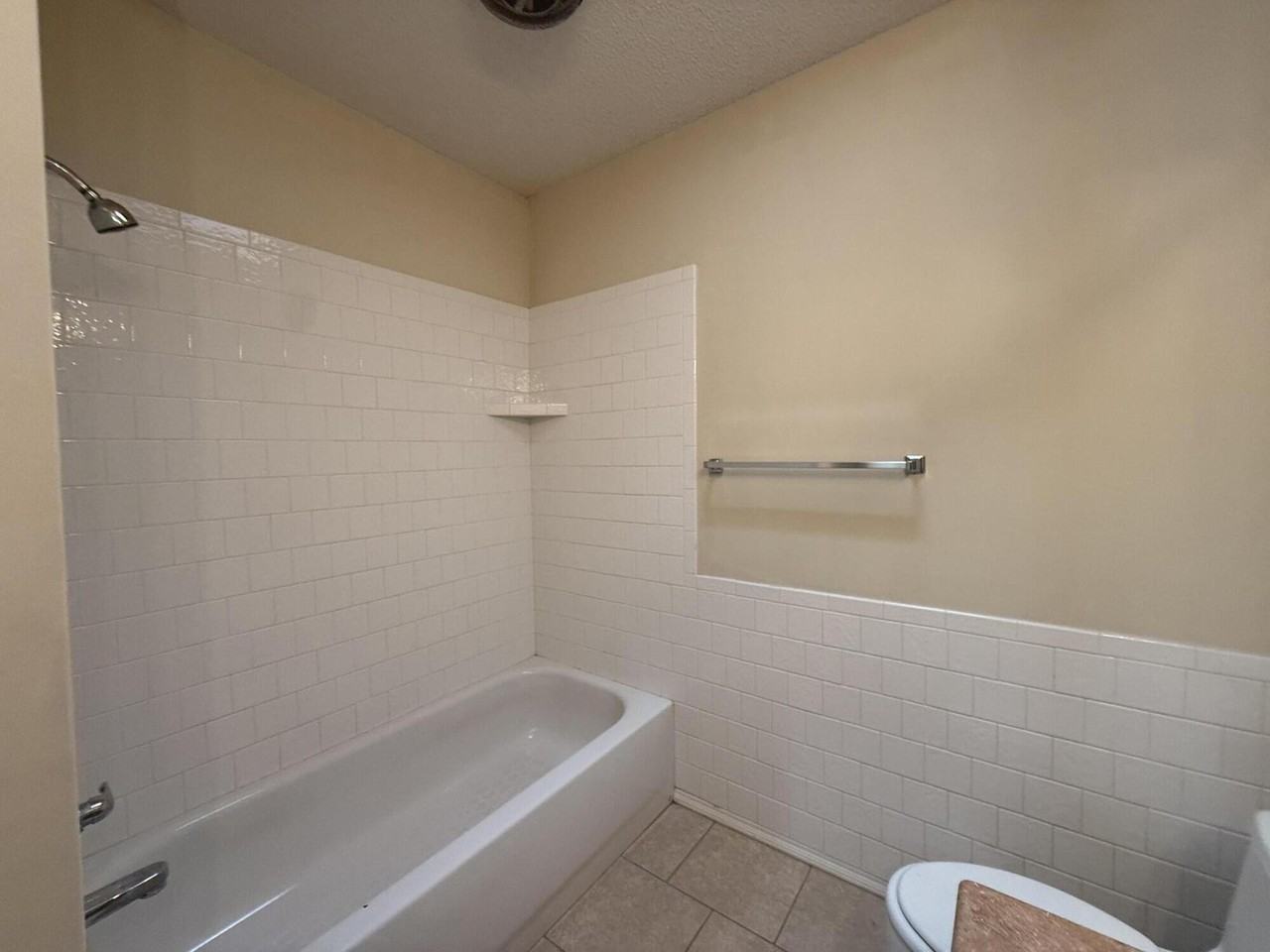 4245 Green Meadow Dr - Photo 6 of 15