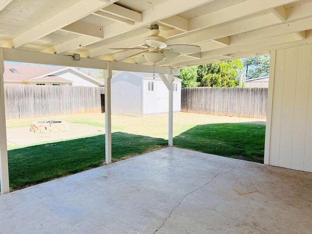 3017 Bluebonnet Ln - Photo 2 of 14