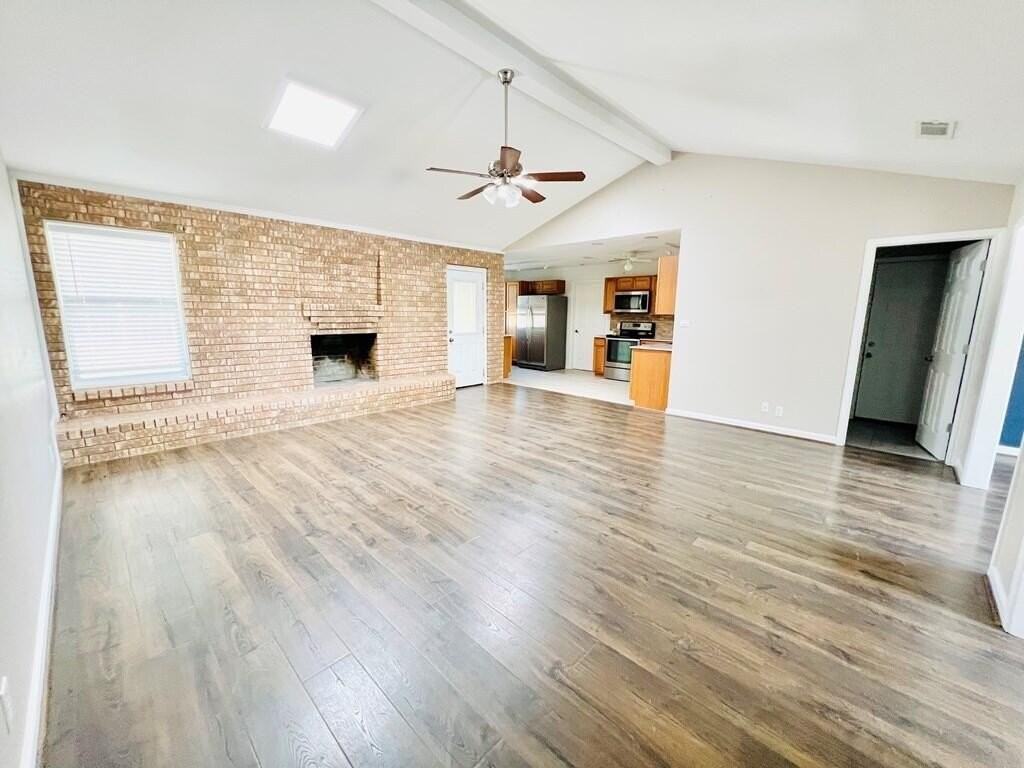 3017 Bluebonnet Ln - Photo 5 of 14