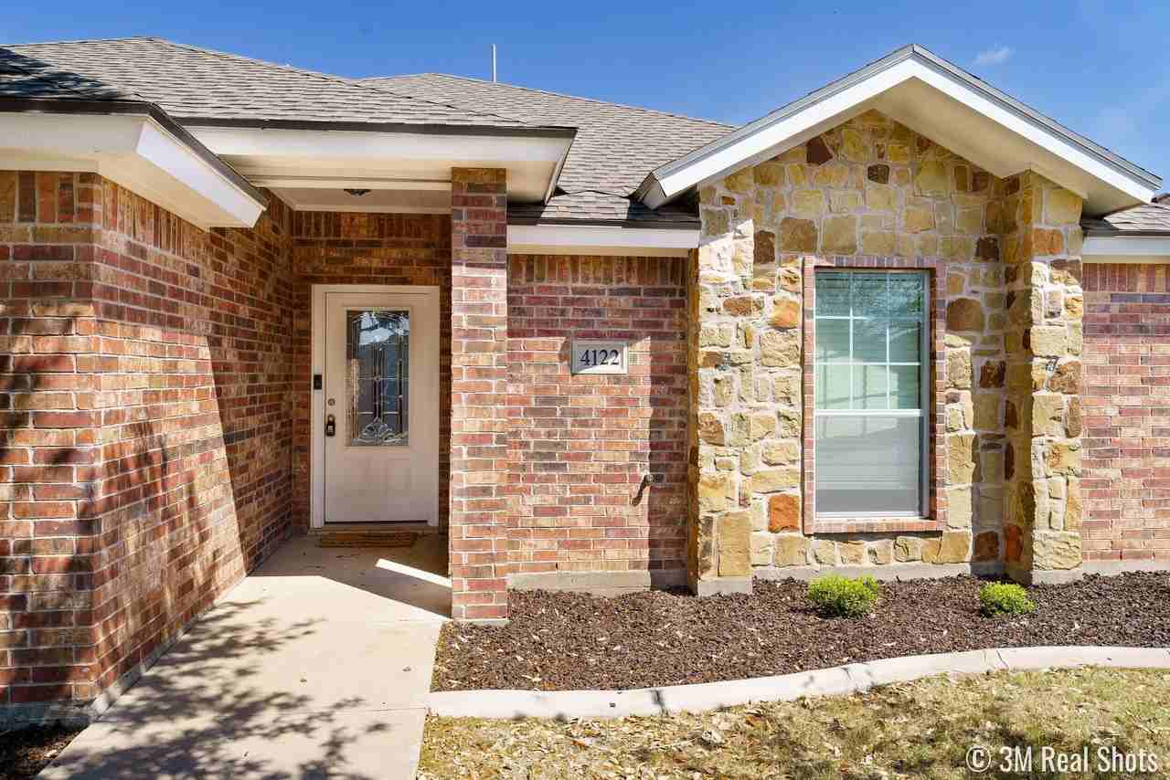 4122 Harmony Ln - Photo 4 of 27