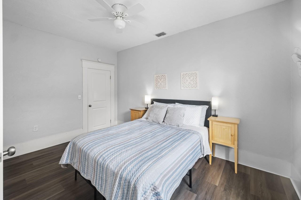 N Market St - Photo 7 of 12