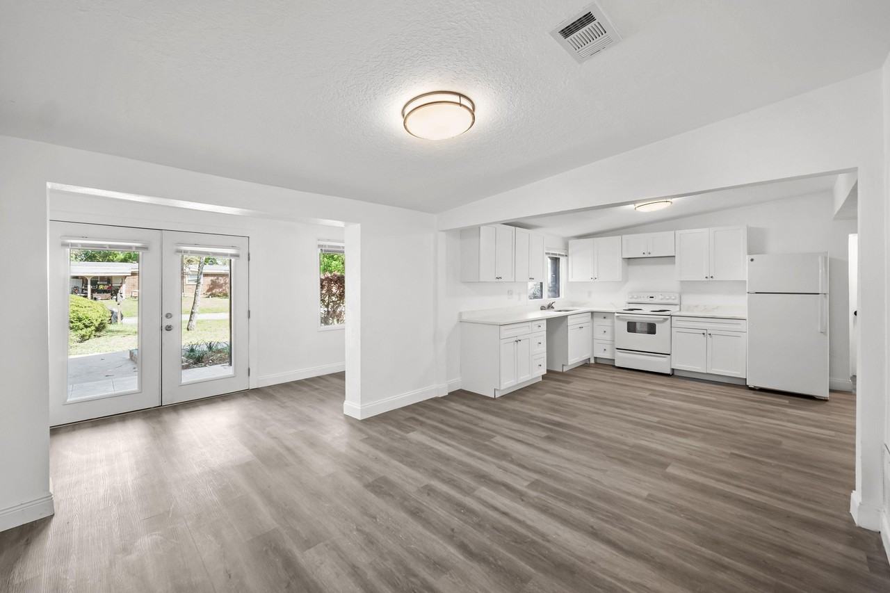 Devonshire Blvd - Photo 2 of 44