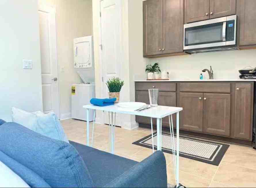 Fulcrum Ave - Photo 5 of 7