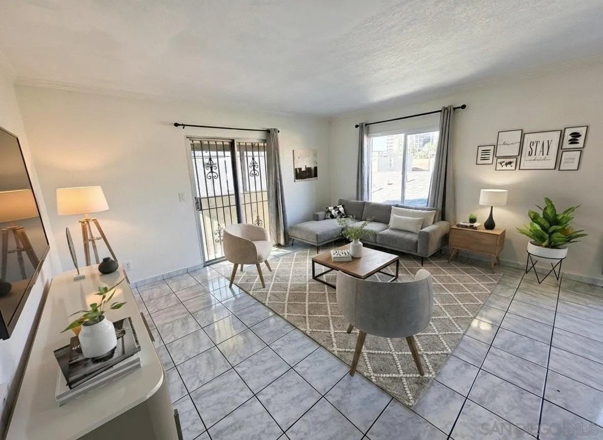 4056 Van Dyke Ave Apt 4 - Photo 3 of 18