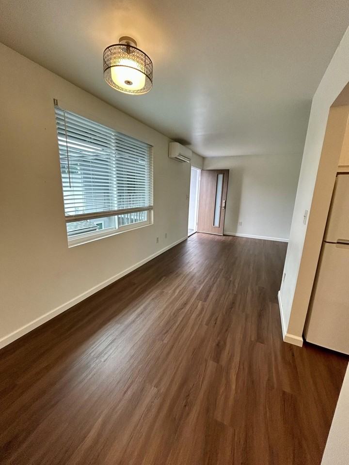 47 Ocean View Ave Apt 14 - Photo 5 of 9