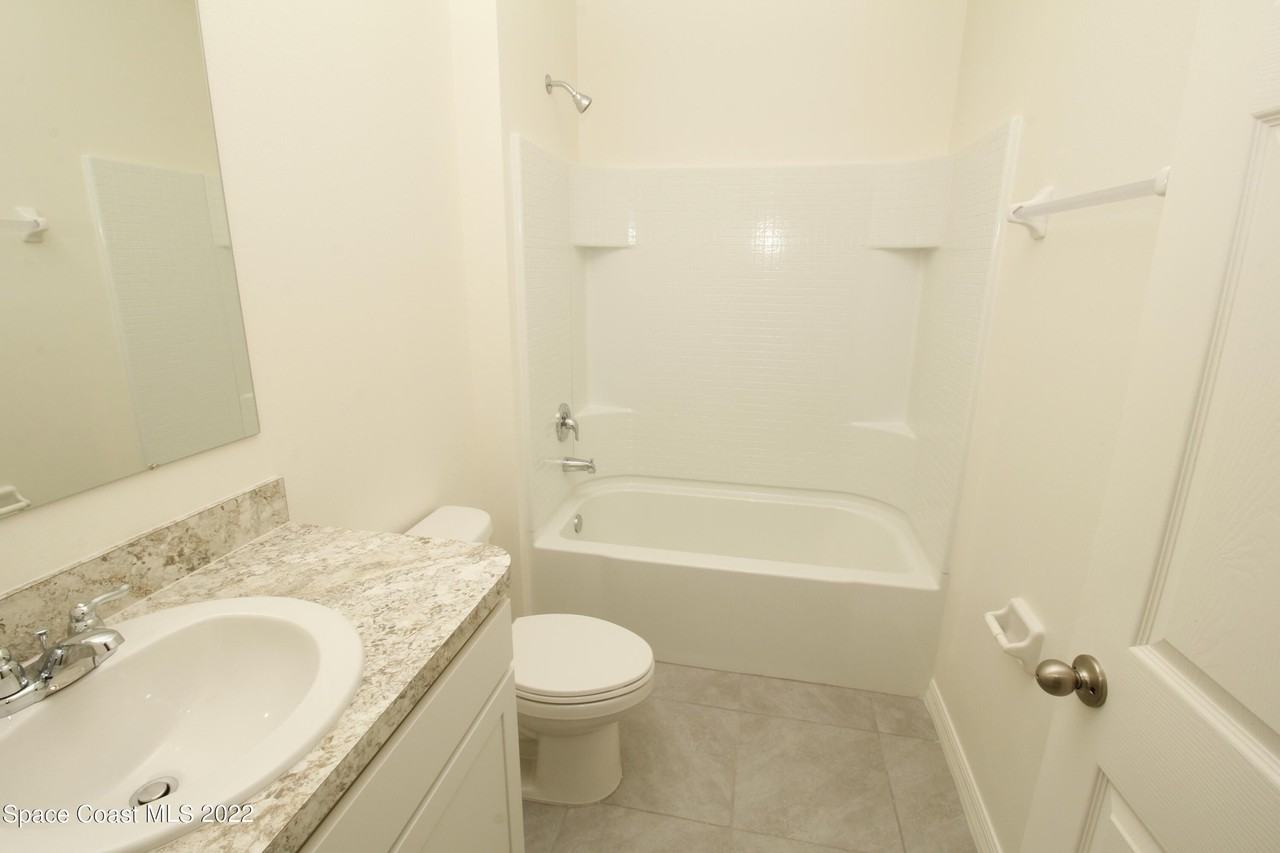 3870 Foggy Mist Rd Se - Photo 4 of 20