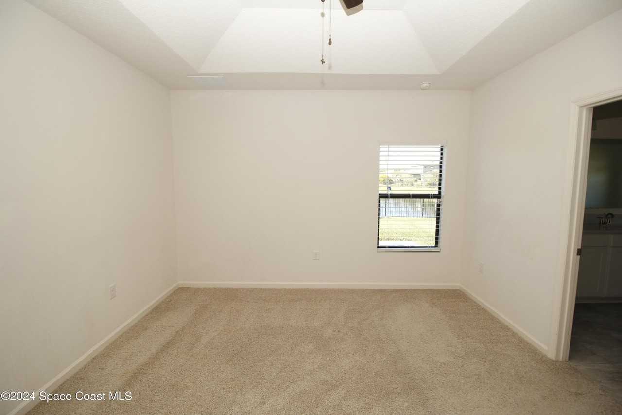 4596 Broomsedge Cir - Photo 4 of 19