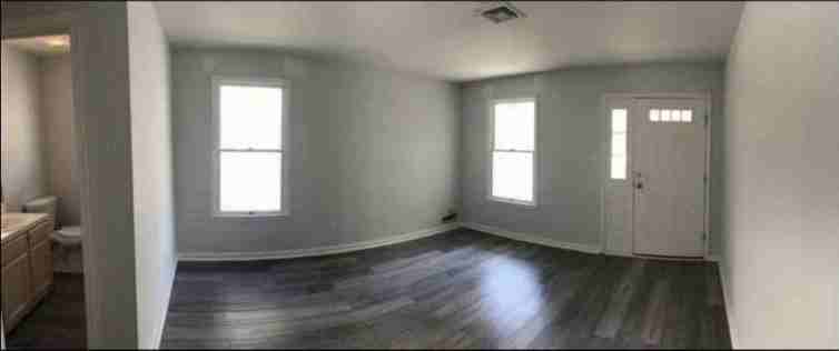 325 N Ohio Ave - Photo 6 of 7