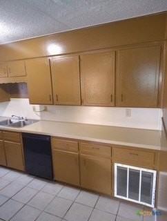 1015 Hall Ave #33 - Photo 4 of 11