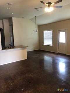 1509 Lucille St - Photo 4 of 18