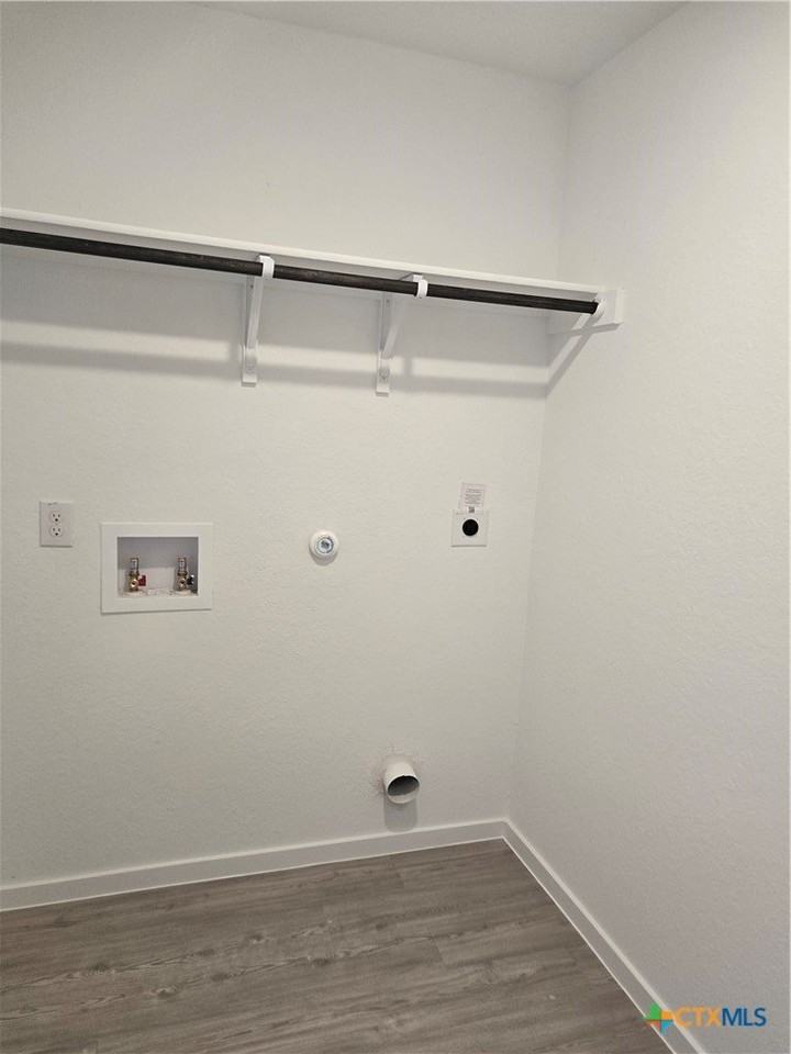 168 Wolf Crest Blvd - Photo 5 of 12