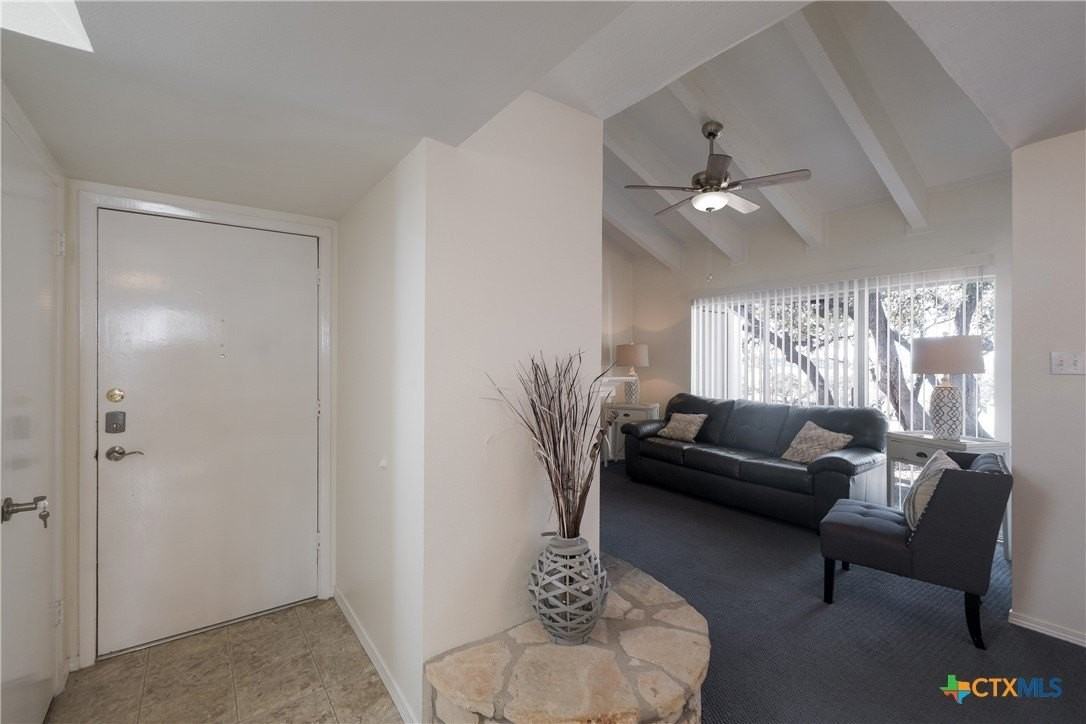 1135 Parkview Dr #C16 - Photo 4 of 23