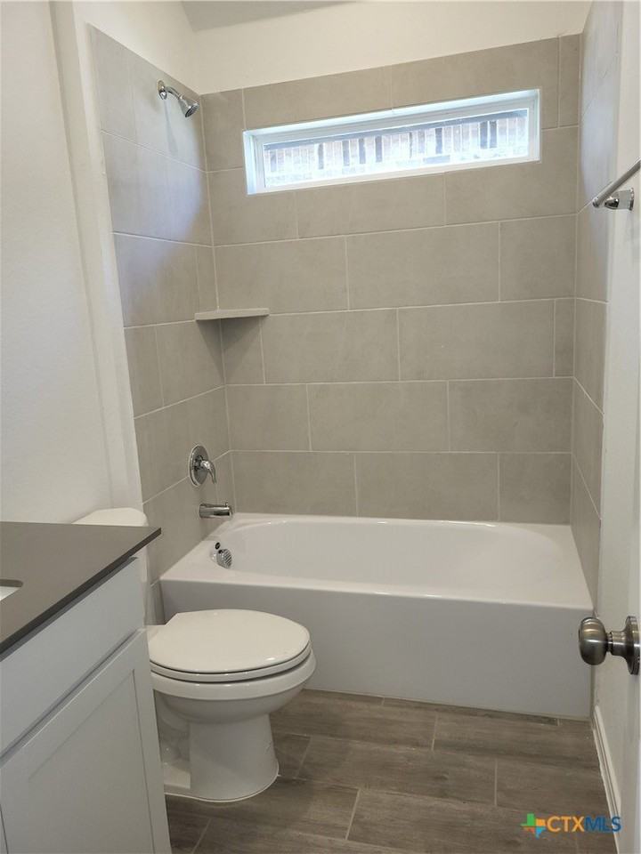 1233 Fox Wing Way - Photo 7 of 26