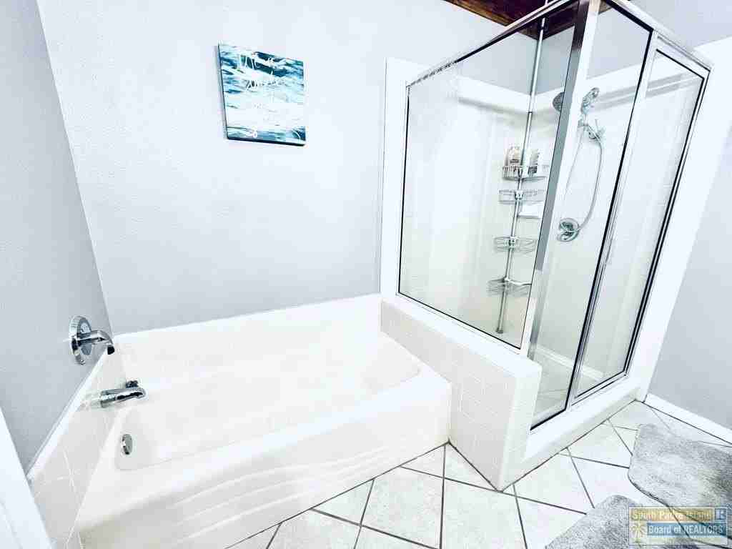 1 Torrey Pines Rd - Photo 5 of 50