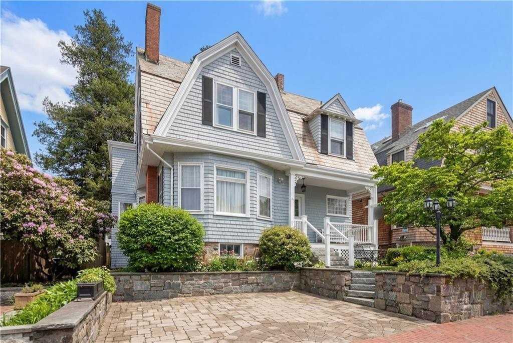 34 Bull St