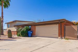 featured image of 7901 E 2nd St