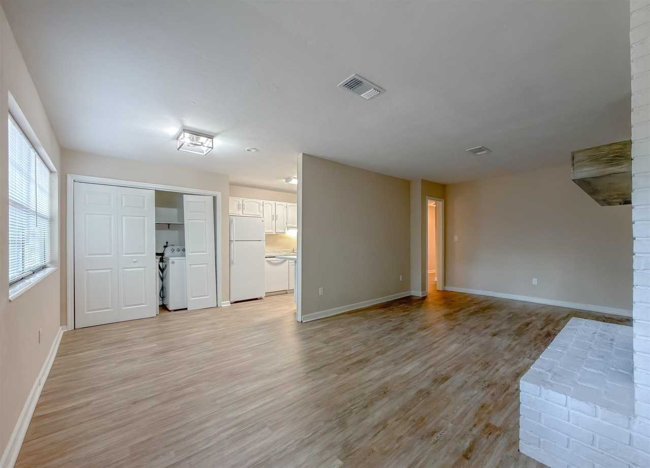 2632 Vassar Rd - Photo 4 of 16