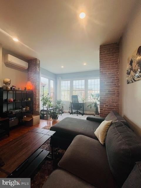 2807 N Calvert St Apt 2 - Photo 4 of 22