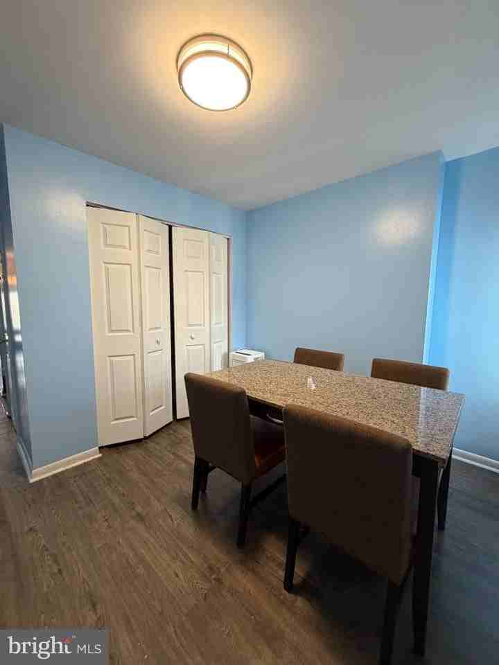 539 Gold St - Photo 6 of 21