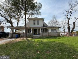 featured image of 3502 Littlestown Pike