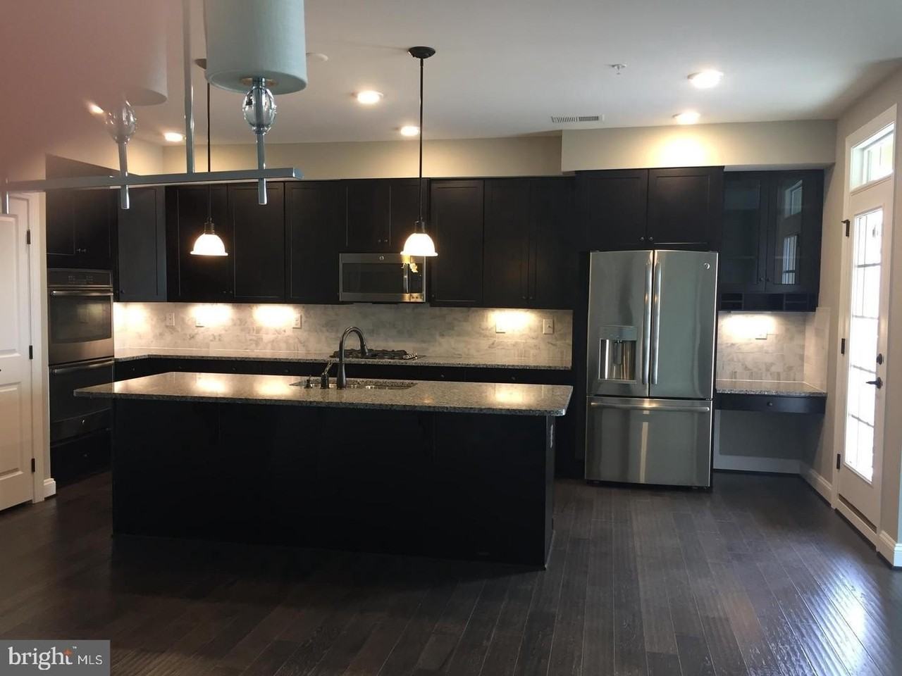 6489 Jack Linton Dr S - Photo 6 of 20