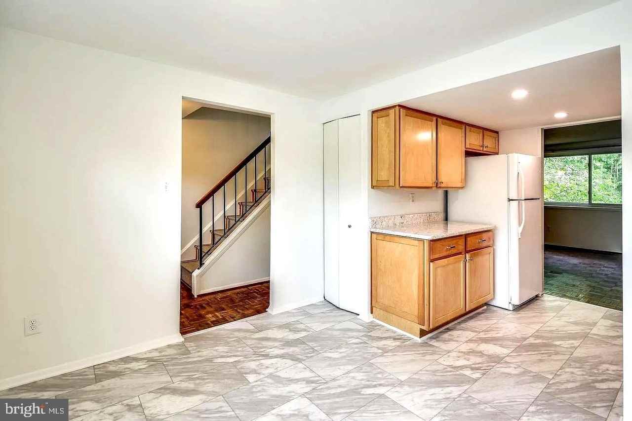 8966 Footed Rdg - Photo 6 of 18