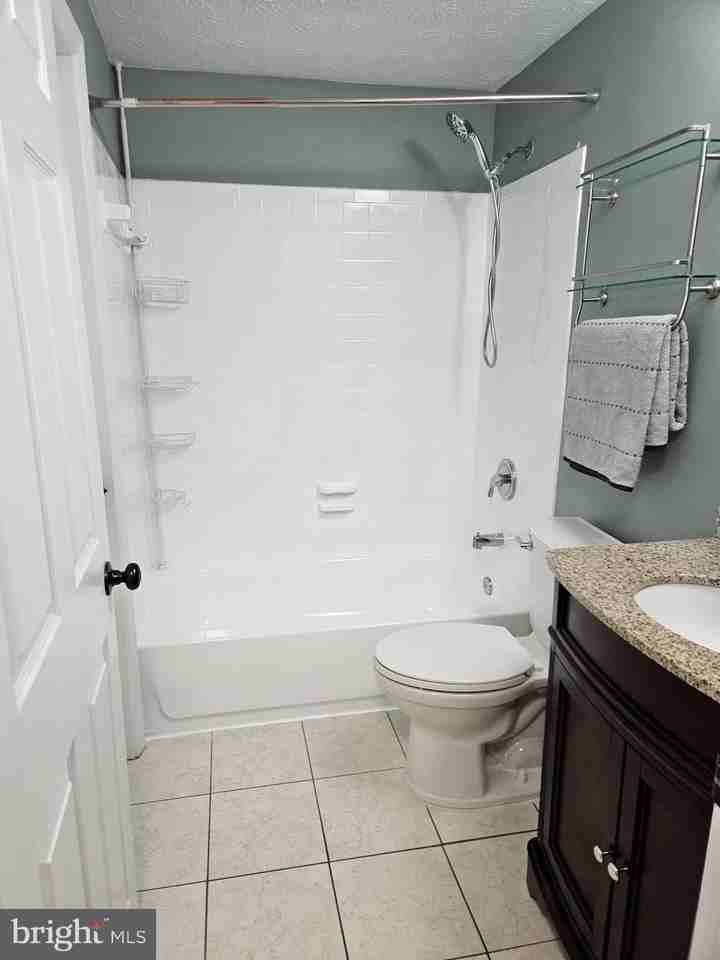 5942 Rowanberry Dr Unit 18 - Photo 7 of 16