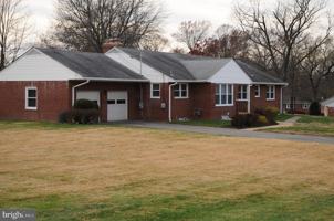 featured image of 16632 Alden Ave