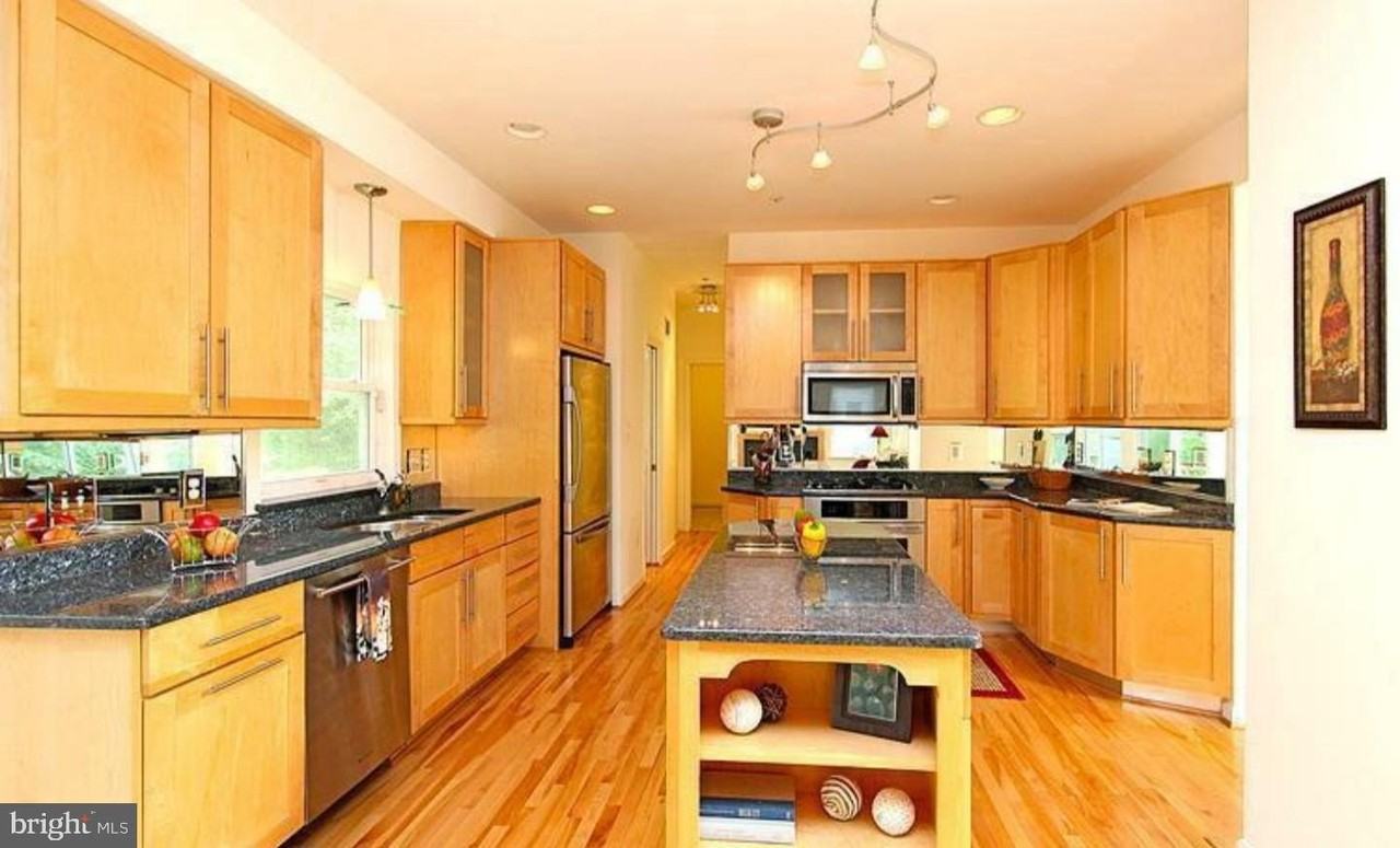 713 Bonnie Meadow Ln - Photo 4 of 26