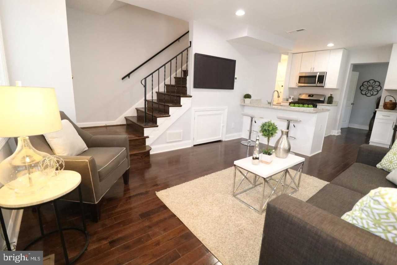 702 71st Ave - Photo 4 of 15