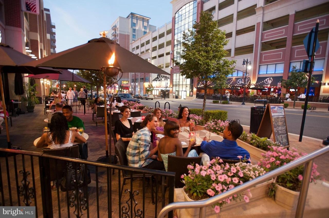 157 Fleet St Unit 703 - Photo 6 of 40